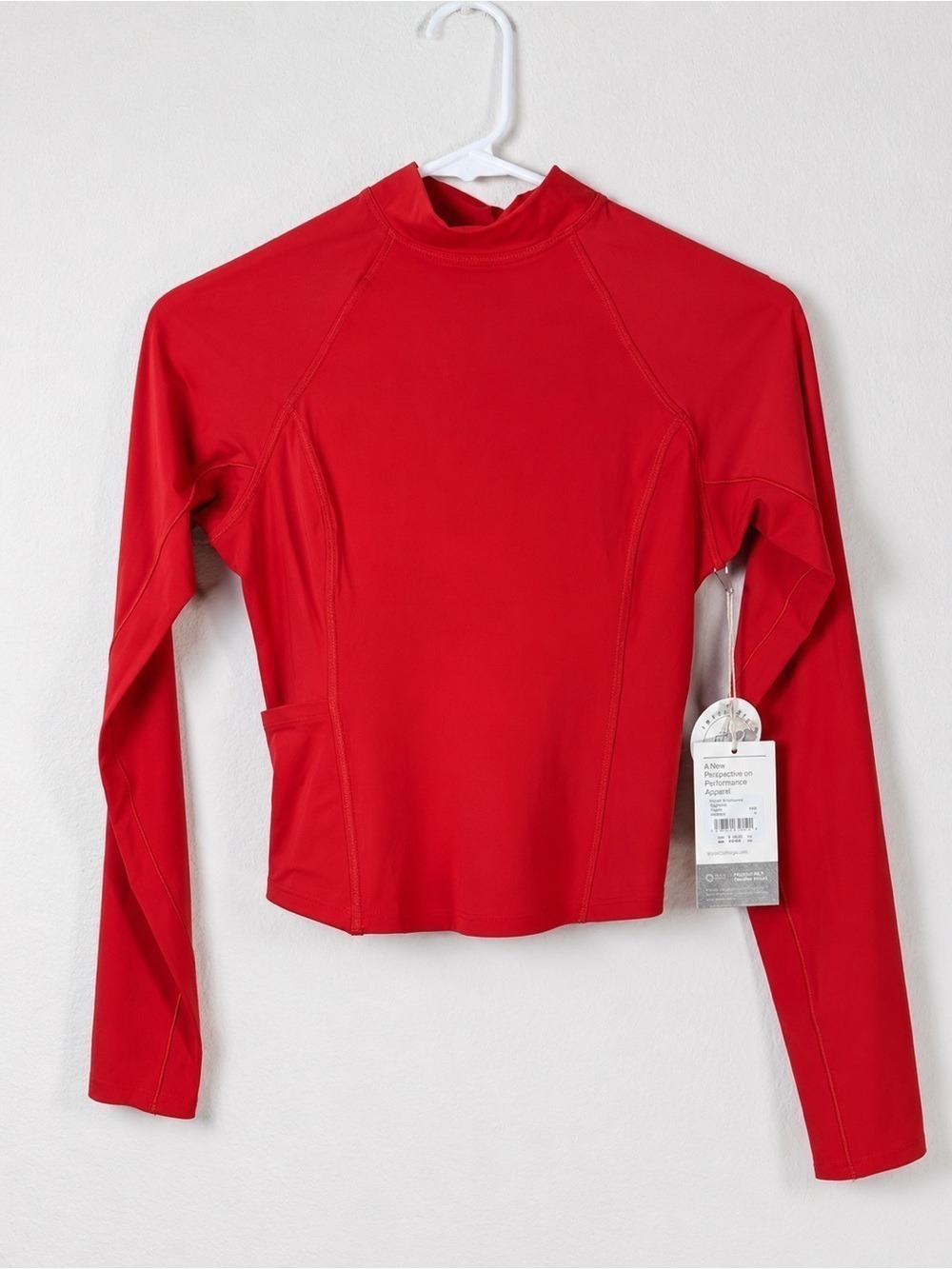 Vuori LS Crush Rashguard Bright Red NWT Mock Neck UPF Top Small - Picture 3 of 10